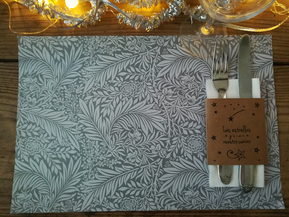 Combo Peltre Individual RECTANGULAR + Porta Servilletas + Posavasos x 10 (copia) - Imagen 3