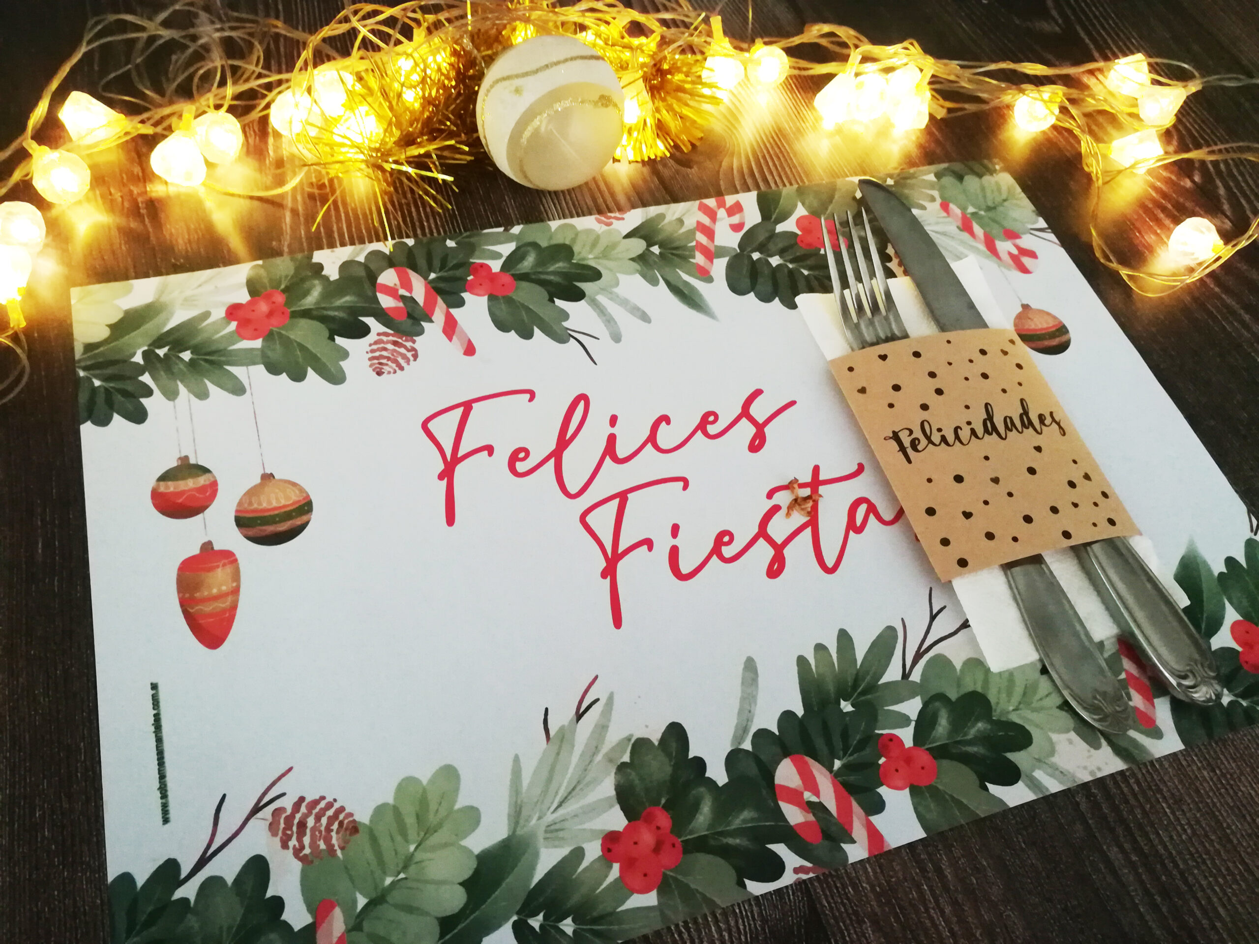 Combo Individual Felices Fiestas RECTANGULAR + Porta Servilletas + Posavasos x 20 - Imagen 3